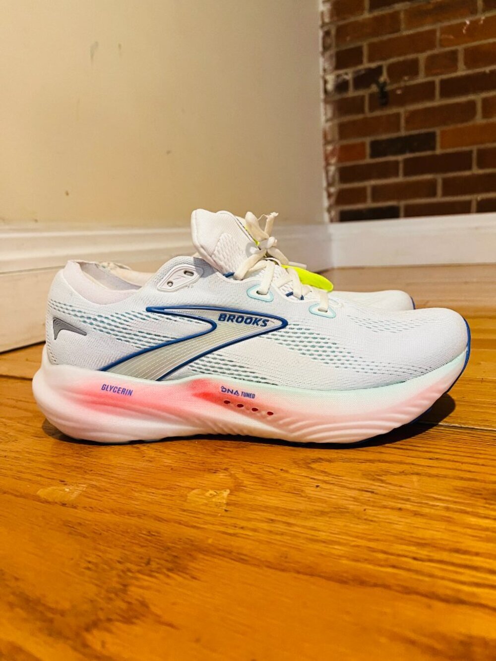 Brooks Glycerin 22 Women's Running Shoes Sneakers Size 11